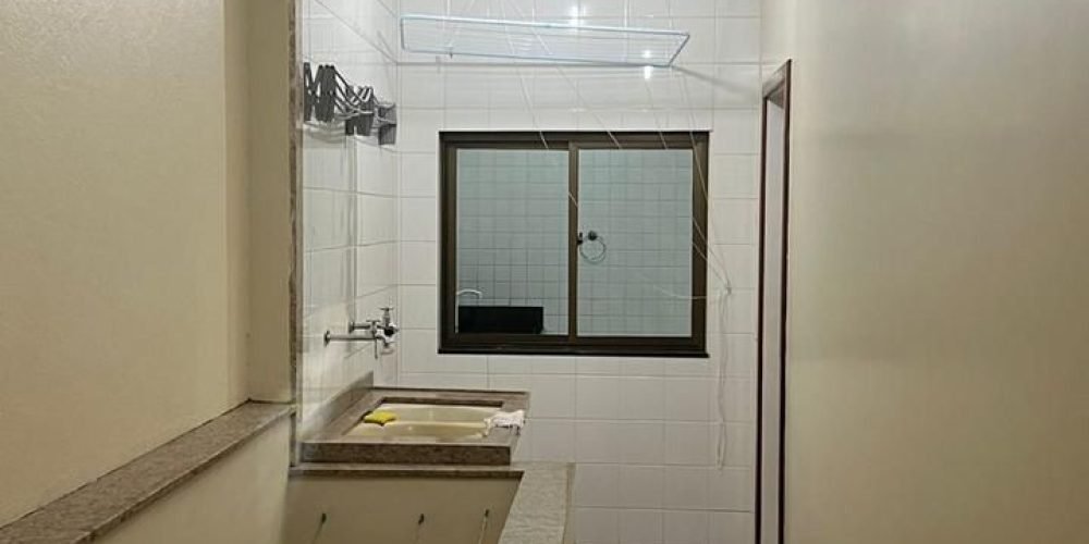 073 (14)