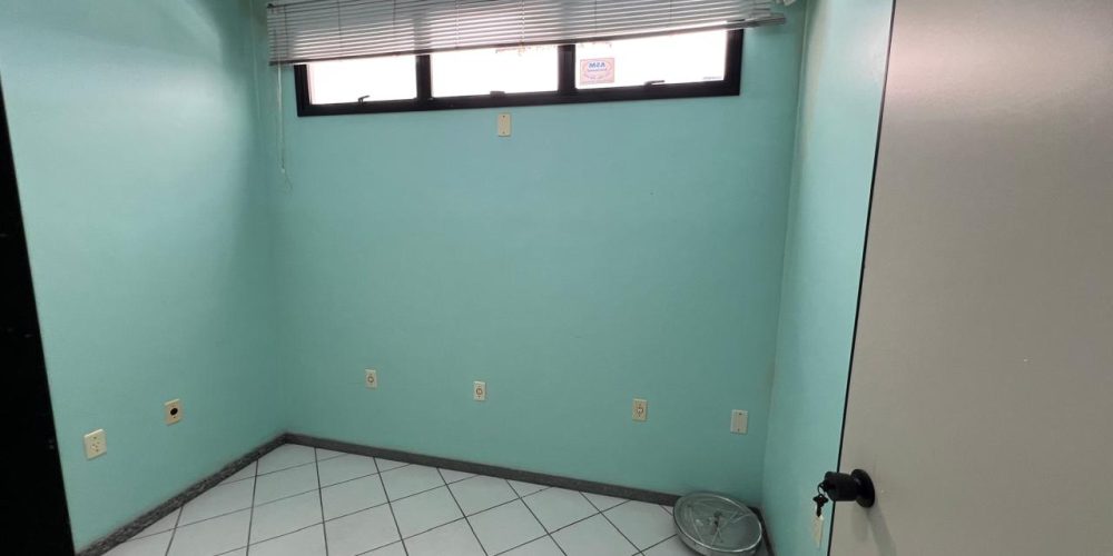 WhatsApp Image 2024-08-14 at 13.18.56 (3)