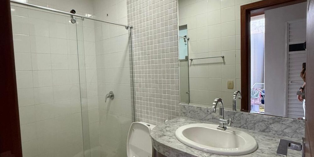 WhatsApp Image 2025-10-20 at 20.52.31 (2)