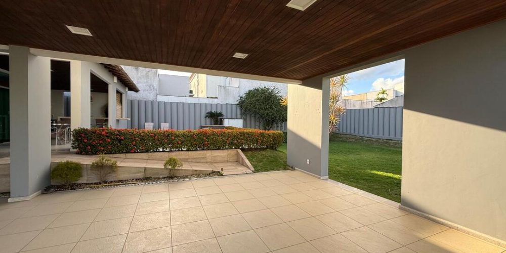 WhatsApp Image 2025-10-20 at 20.52.35 (2)