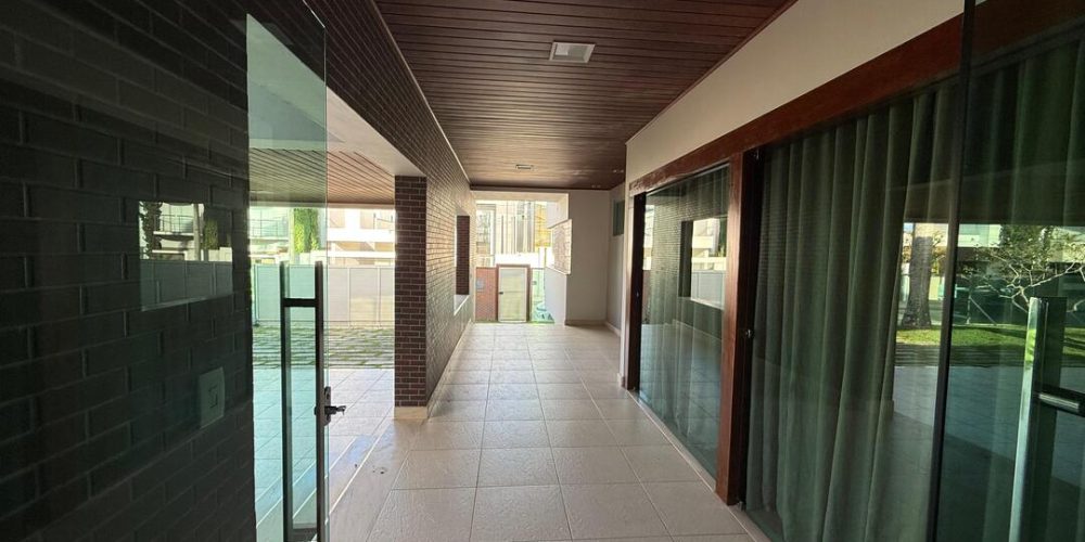 WhatsApp Image 2025-10-20 at 20.52.37 (2)