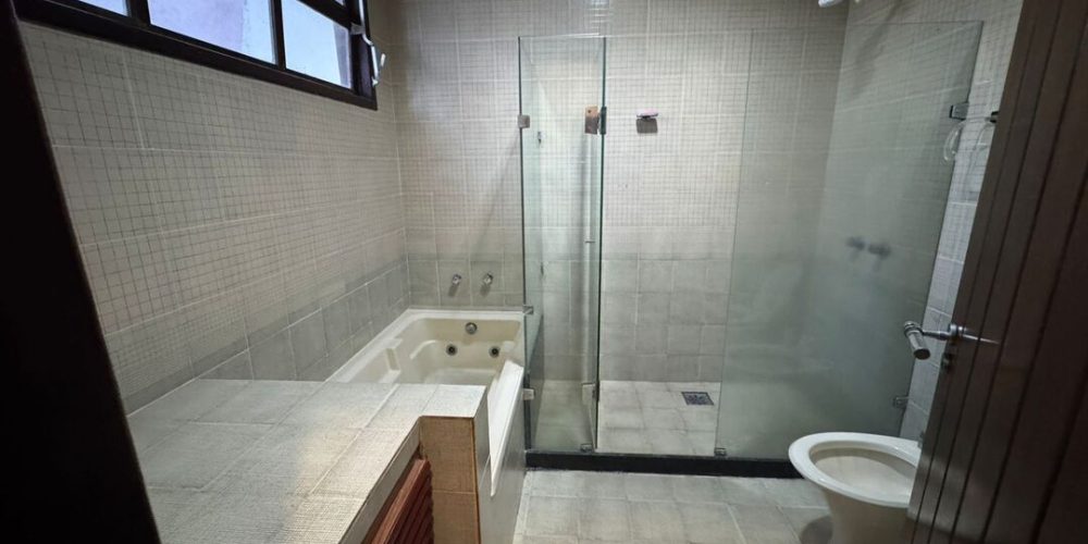 WhatsApp Image 2026-01-09 at 19.05.12